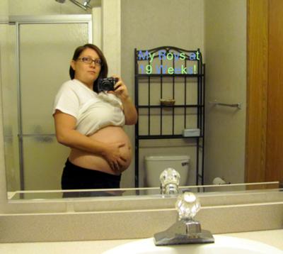 Women    on Am Currently 20 Weeks Pregnant With Twin Boys