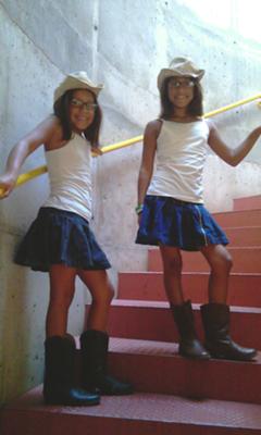 Cowgirl Twisters (twin sisters)