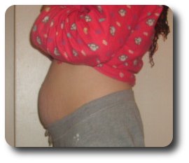 11 weeks and 6 days my twin belly 21269956