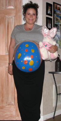 Easter Egg Twin Belly - 33 Weeks